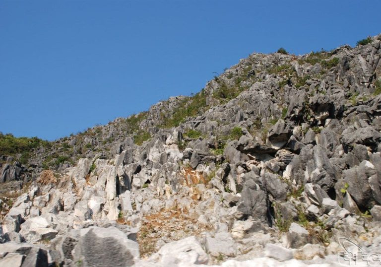 Tour Hà Giang 4 Ngày 5 Đêm - Lô Lô, Đồng Văn & Du Già