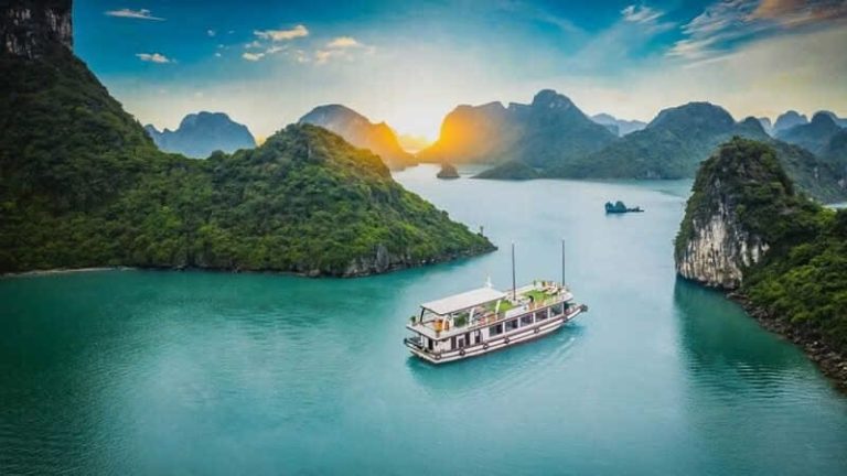 Tour Cát Bà 2 Ngày 1 Đêm Cuối Tuần